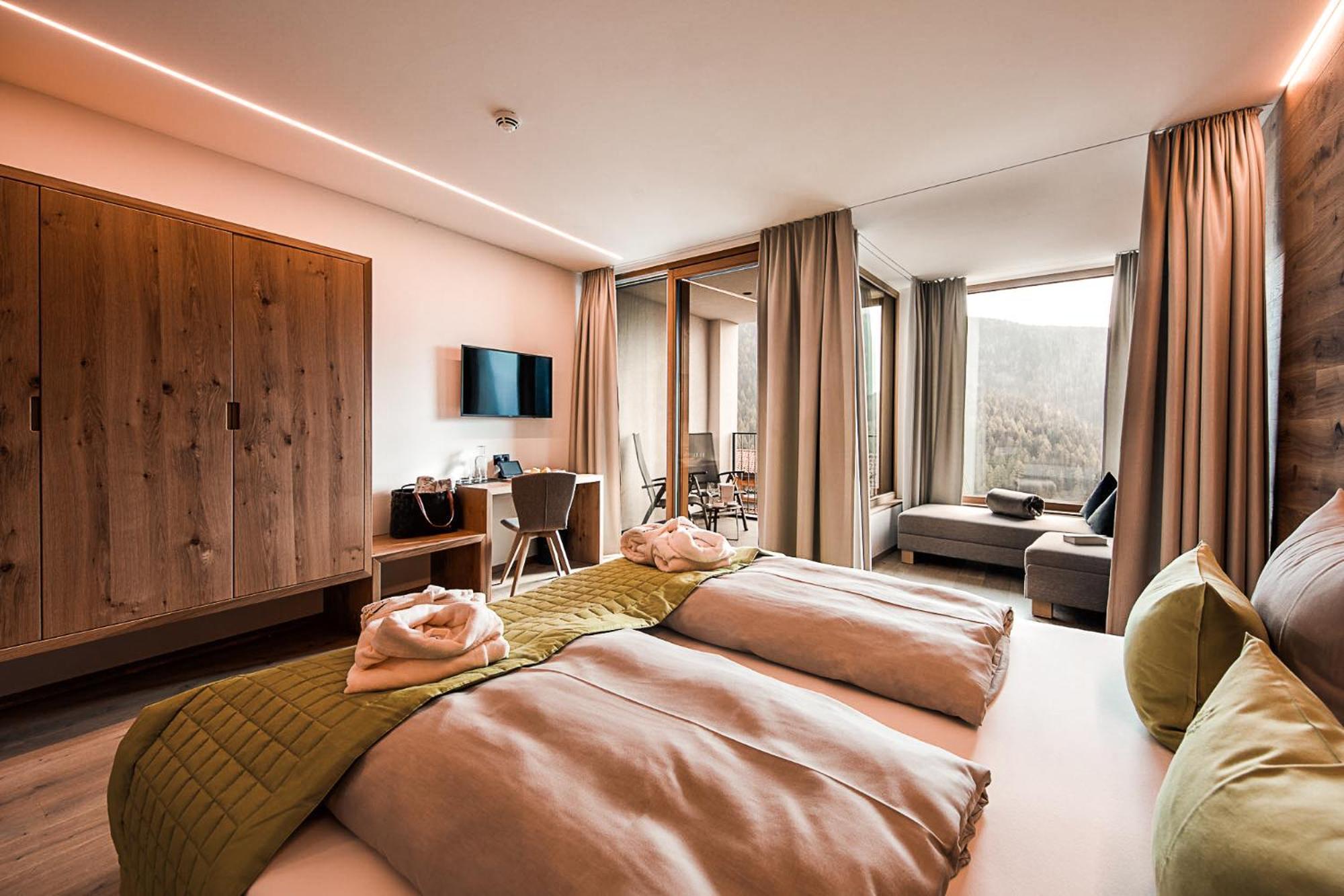 Hotel Panoramic Lotsch Sarentino Room photo